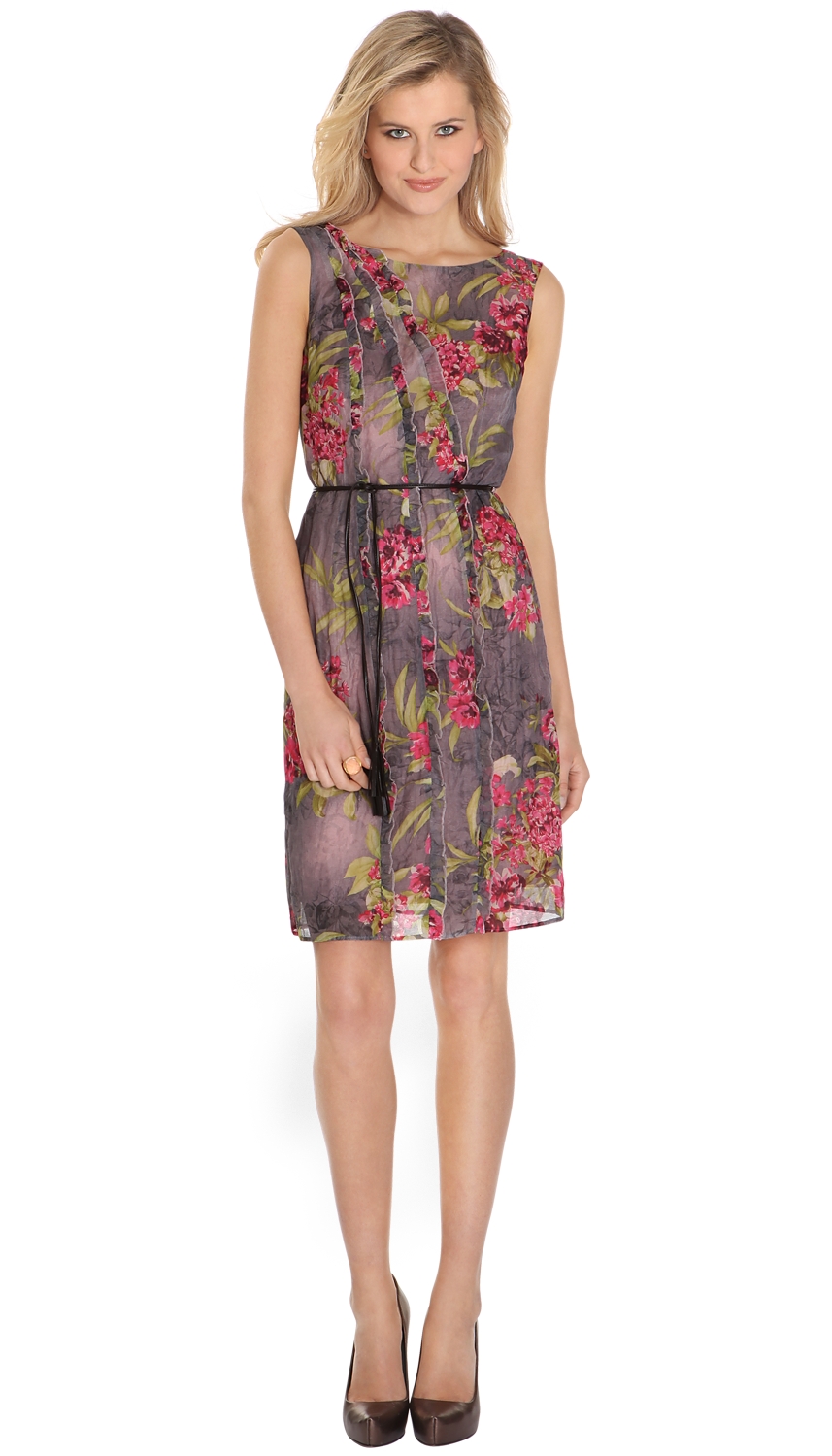 &Auml;rmelloses Kleid