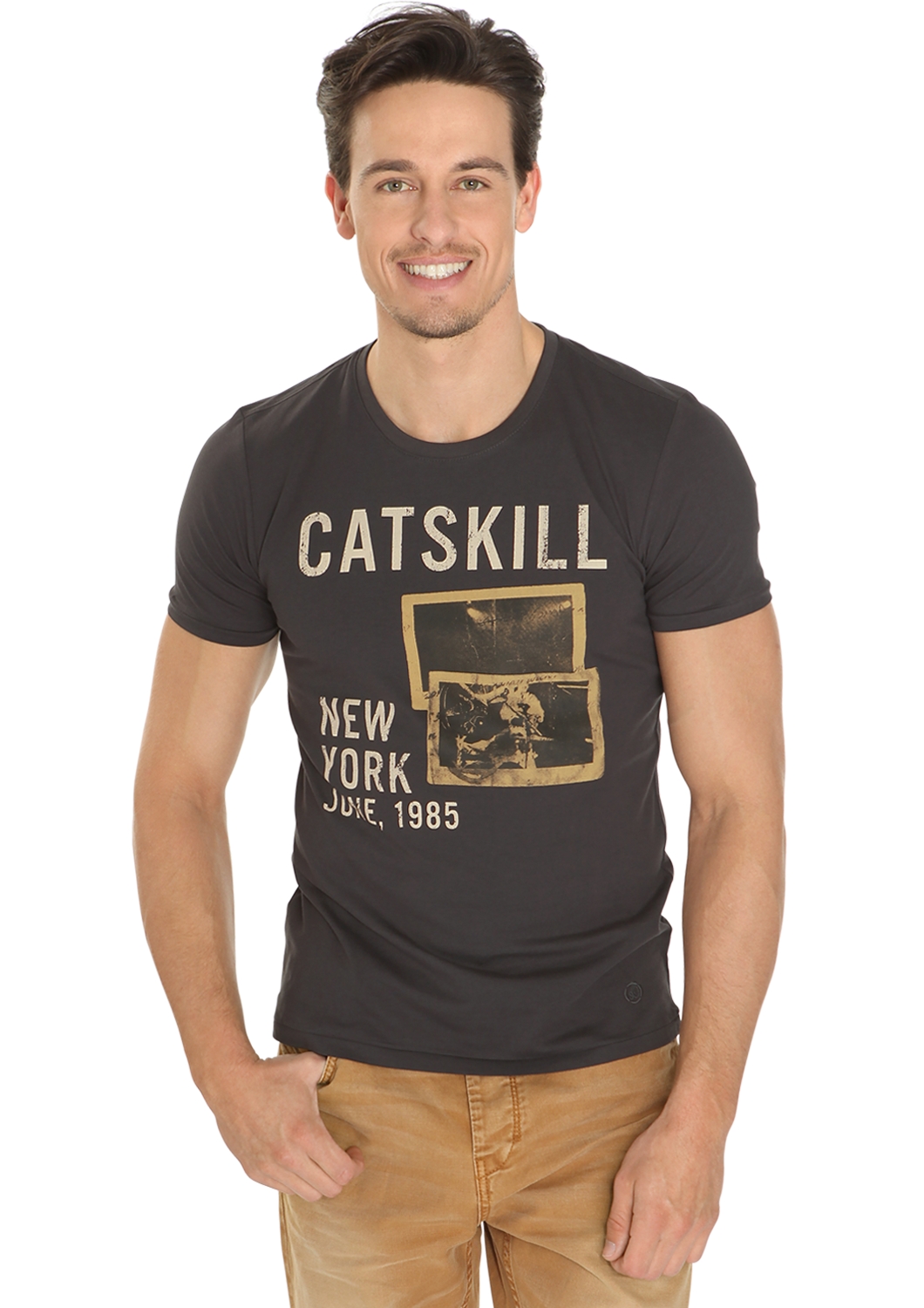 T-SHIRT SHORTSLEEVE