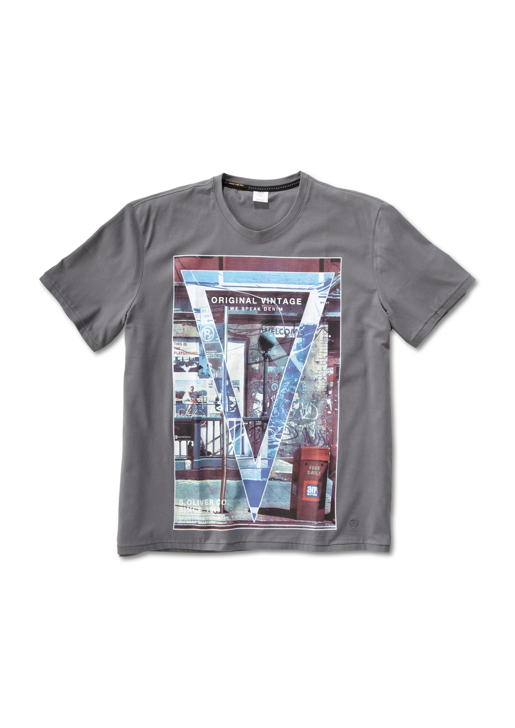 T-Shirt