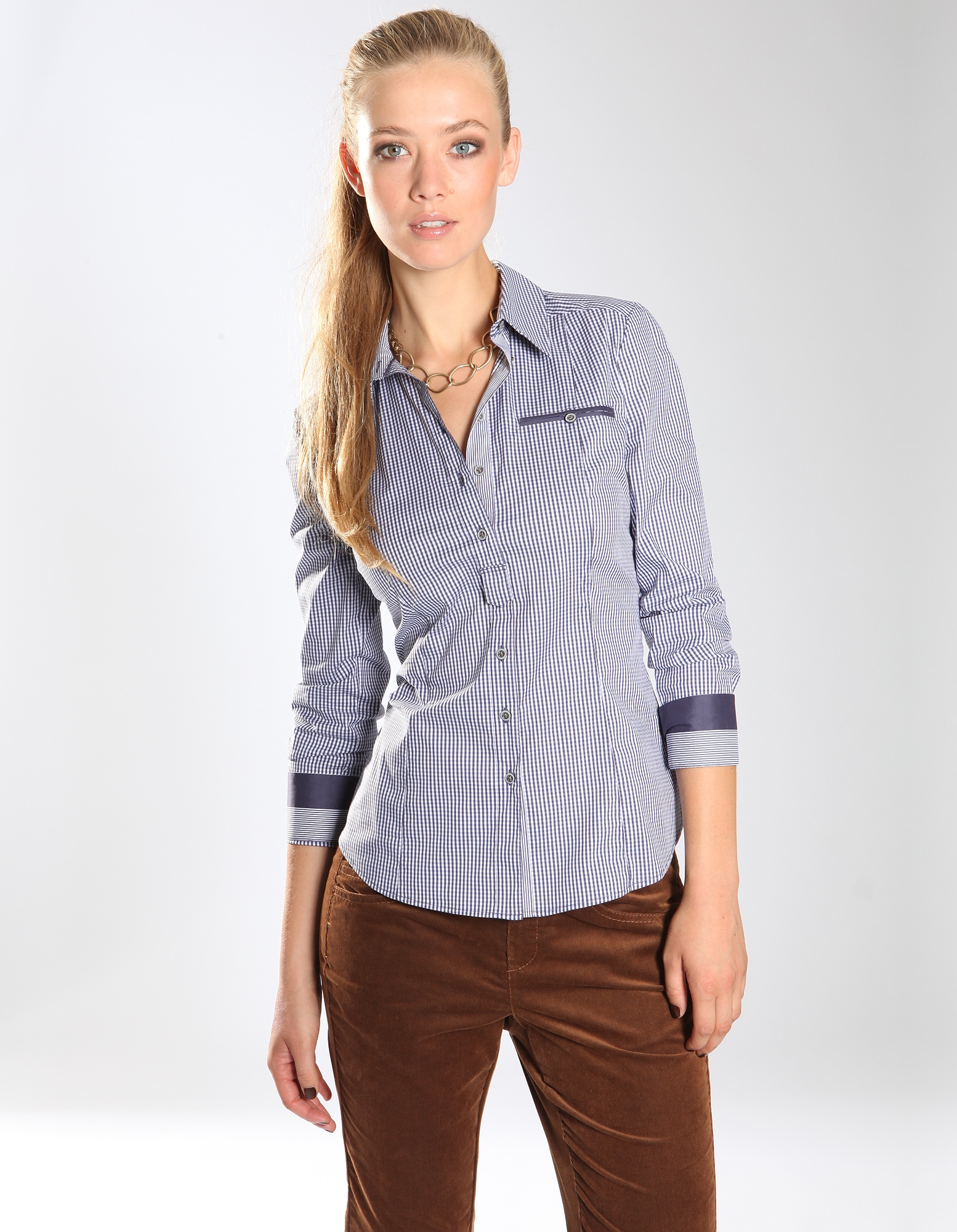 Vichykarobluse