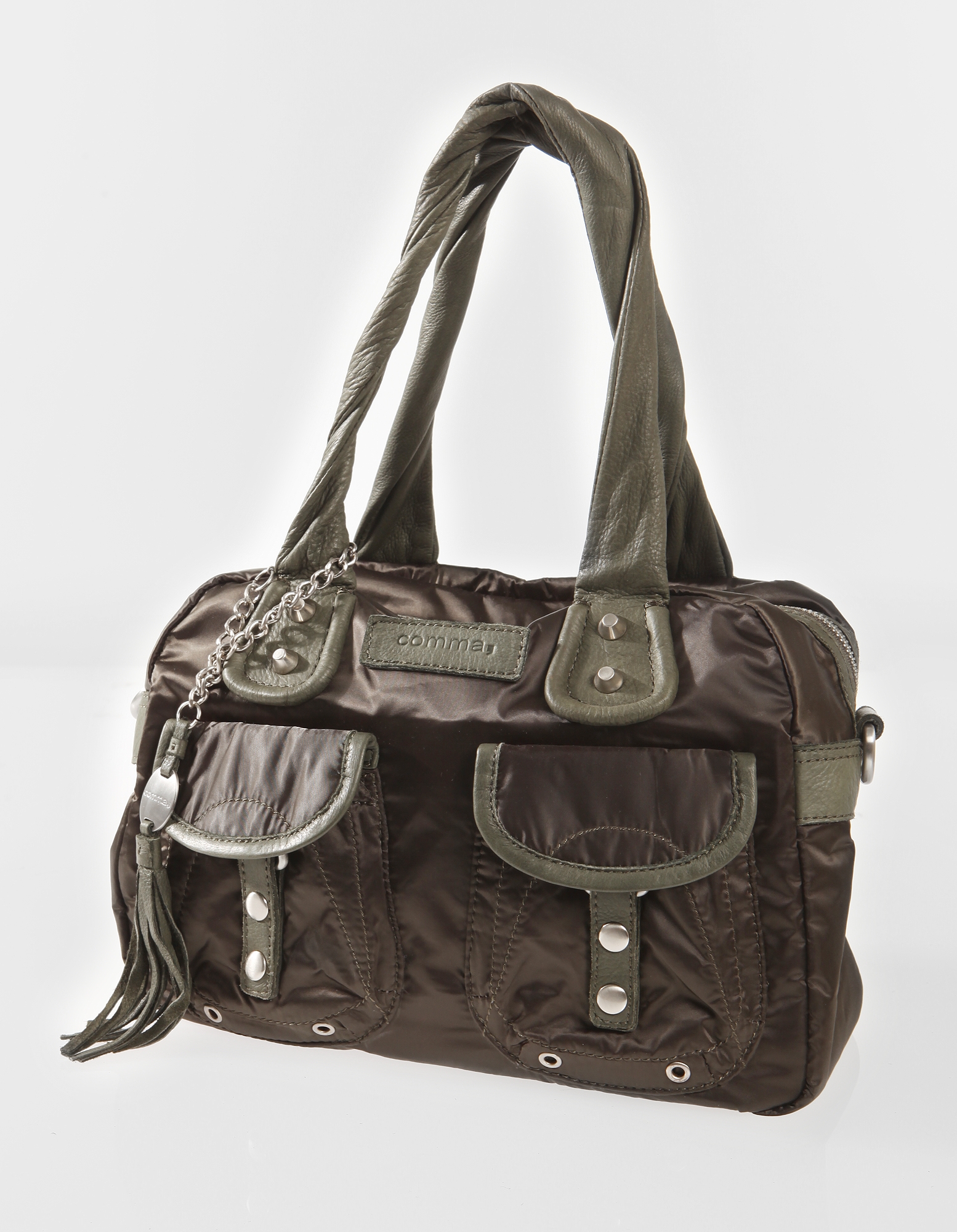 Nylontasche mit Echtleder-Elementen