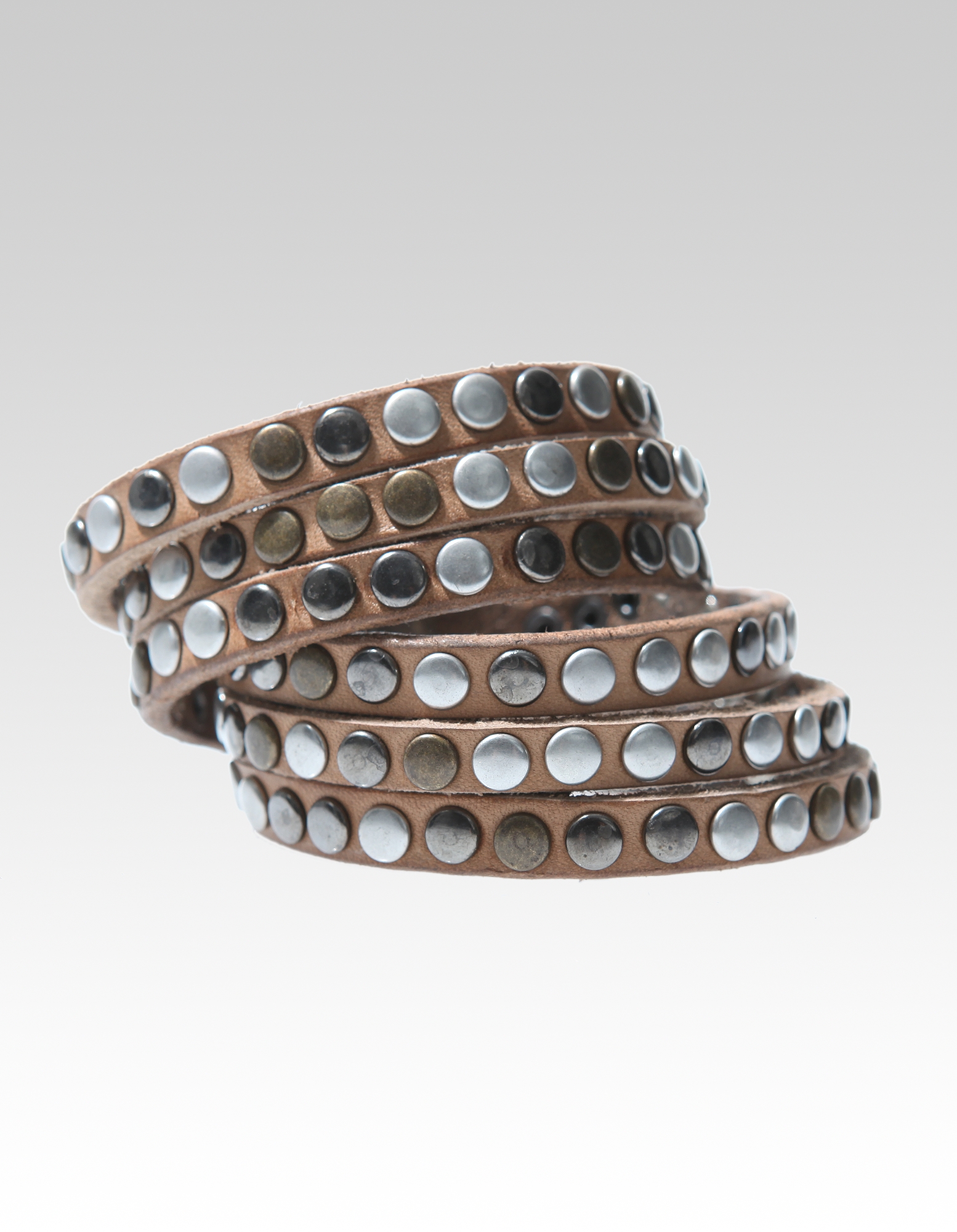 Nietenarmband