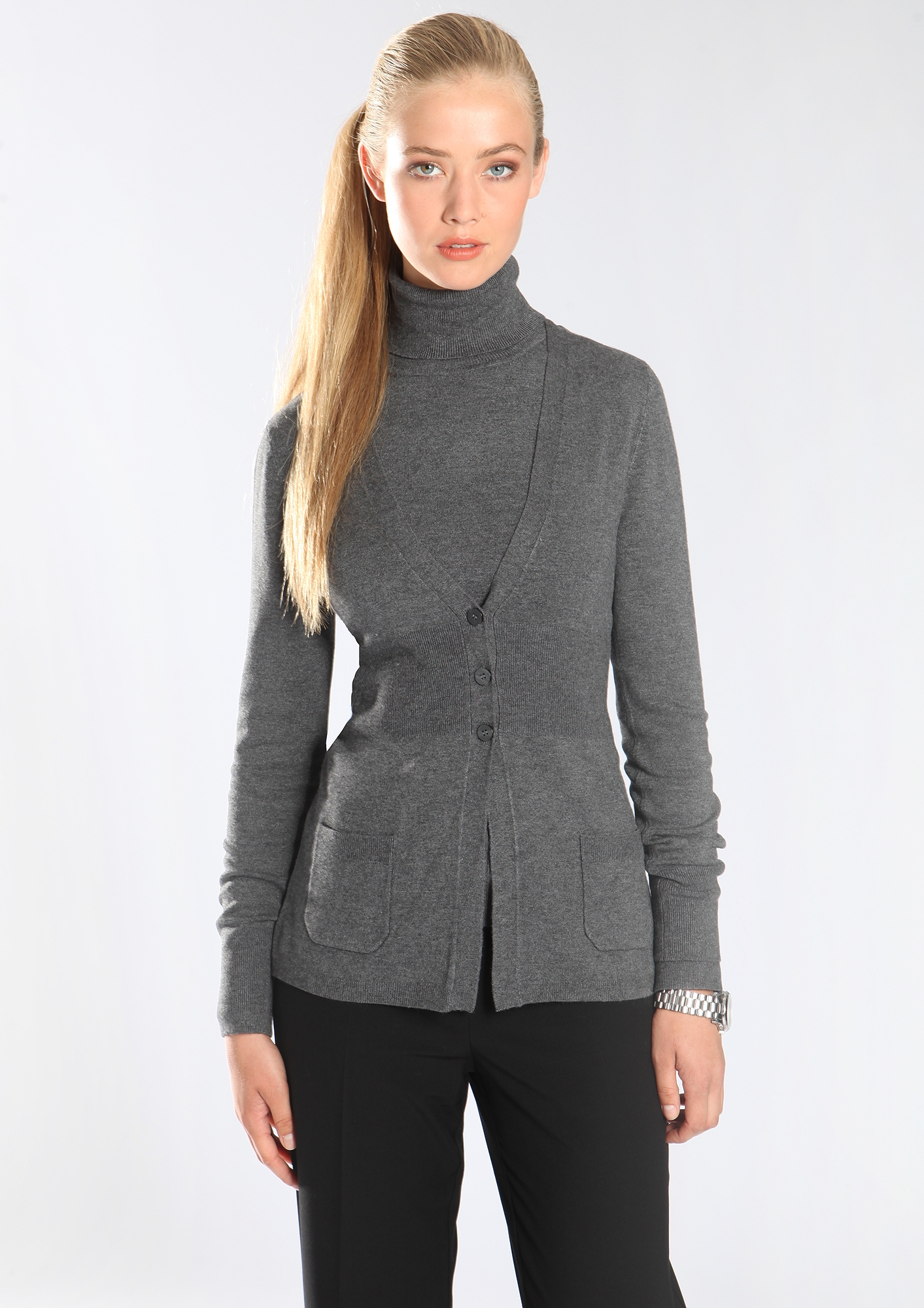 Strickjacke mit Rippeinsatz