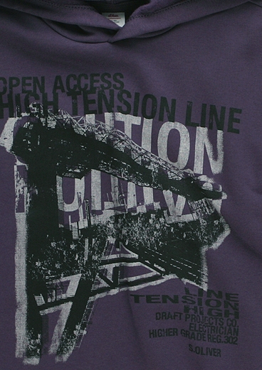 Sweatshirt