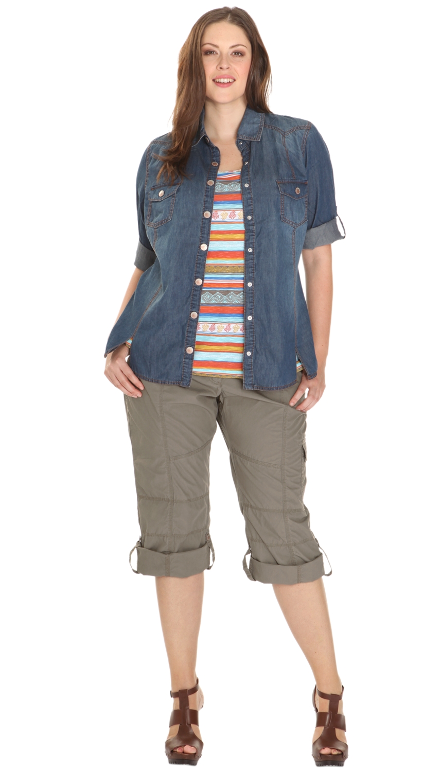 Outfit mit Ethnoprint Top, Jeansbluse und Hose