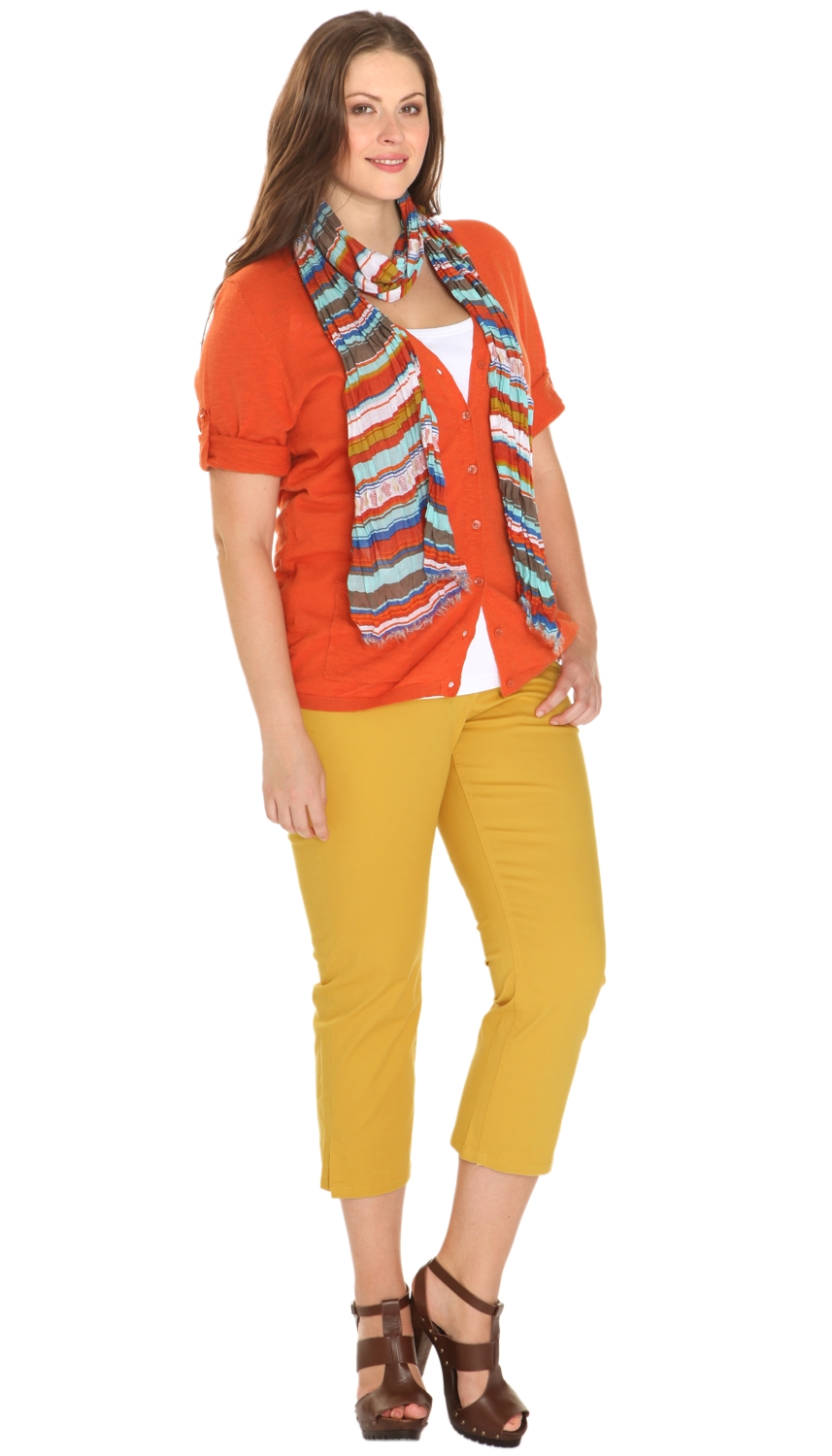 Outfit mit Color-Strickjacke, 7/8 Jeans und Streifenschal